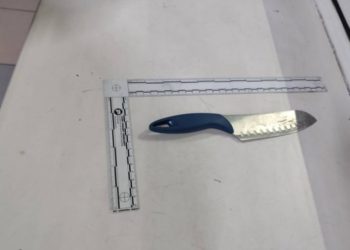 В столице задержали агрессивного мужчину с ножом