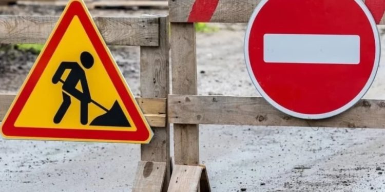 Вниманию водителей: одну из столичных улиц перекроют почти до середины октября