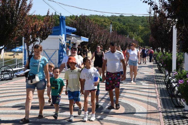 Хорошая новость для детей и родителей: бесплатные поездки и экскурсии в OrheiLand продолжаются