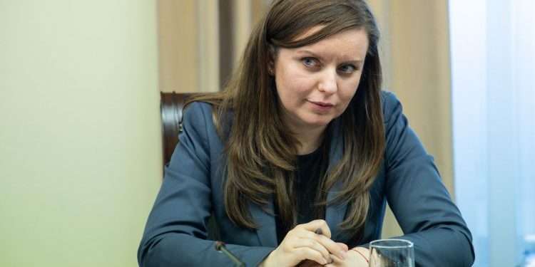 Guvernul Recean rămâne fără un ministru. Care e motivul | VIDEO