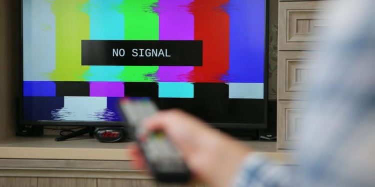 Examinarea dosarului suspendării licenței a 6 posturi TV a fost amânată din nou. Din ce cauză | VIDEO