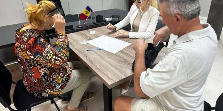 Marina Tauber a primit legitimație de candidat pentru scrutinul din 5 noiembrie: „De această dată vom reuși”