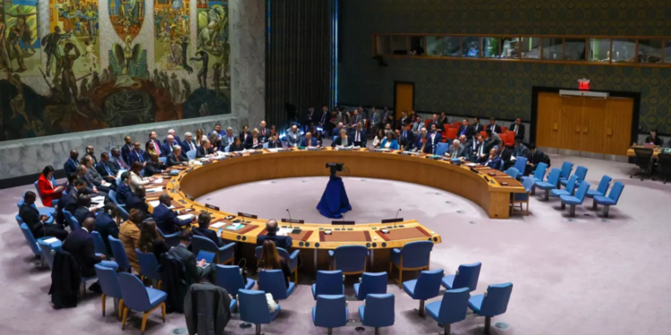 Франция потребовала экстренно созвать заседание Совбеза ООН по Карабаху