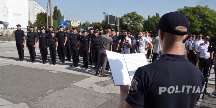 Alina Zbancă: Din lipsa de personal, MAI angajează persoane după 3-4 luni de cursuri