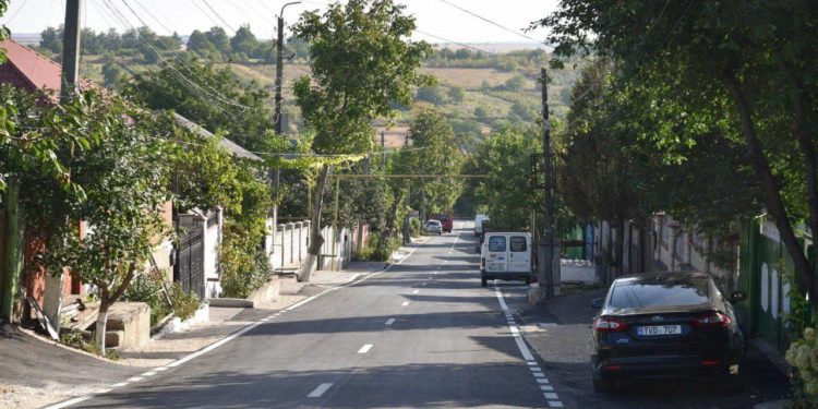 Echipa lui Ilan Șor continuă proiectele de infrastructură: strada Trandafirilor din Orhei a fost asfaltată