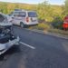 Momentul în care un tânăr de 18 ani intră cu BMW-ul într-un Ford: A încercat o depășire neregulamentară | VIDEO/FOTO