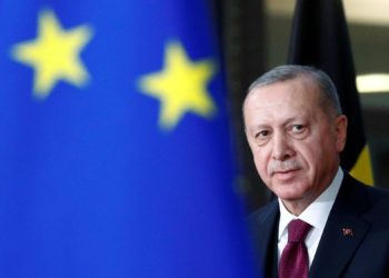 Recep Erdogan avertizează că „Turcia s-ar putea despărți de UE”