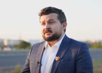 Dragoș Galbur a depus actele pentru înregistrarea în calitate de candidat pentru funcția de primar general al Capitalei: „Vreau un Chişinău care pulsează de viaţă modernă” | VIDEO