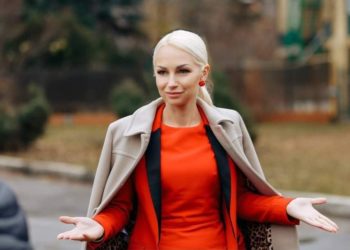 Marina Tauber a depus actele pentru a candida independent la funcția de primar al orașului Bălți: După ce am analizat ce s-a întâmplat ieri la CC, vreau să spun că toți putem candida la alegerile din 5 noiembrie | VIDEO