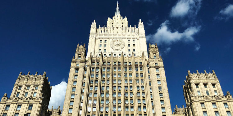 В связи с депортацией руководителя „Sputnik Молдова” Виталия Денисова МИД России вызвал временного поверенного РМ в Москве | VIDEO