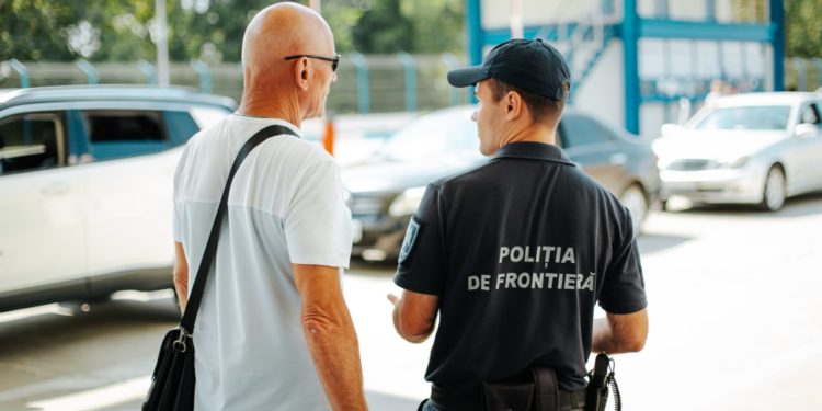 Situația la frontieră, în ultimele 24 de ore: Câți cetățeni au părăsit Republica Moldova