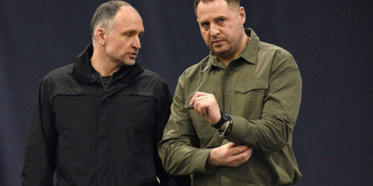 Acuzațiile de corupție urmăresc administrația lui Zelenski. Cine sunt „Cardinalul verde” și oamenii vizați din jurul președintelui