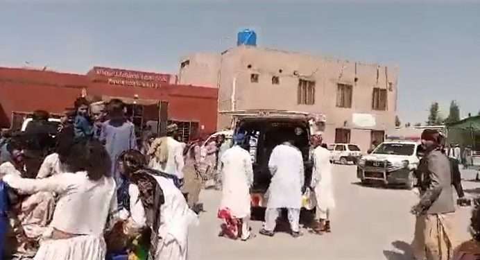 В двух мечетях Пакистана произошли взрывы: Погибли больше 50 человек