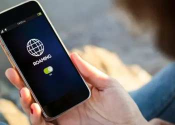 Moldovenii din țară și de peste hotare vor avea tarife mai joase de roaming. Tarifele ar urma să fie micșorate începând cu 1 ianuarie | VIDEO