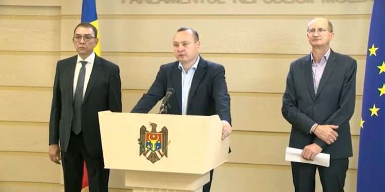 BCS va iniția o moțiune de cenzură împotriva Guvernului Recean. Batrâncea: Nu sunt capabili să conducă țara și să o scoată din criză. Replica executivului | VIDEO