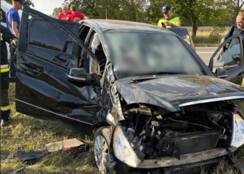 Grav accident cu implicarea unui Mercedes, la Edineț. Șoferul a decedat pe loc