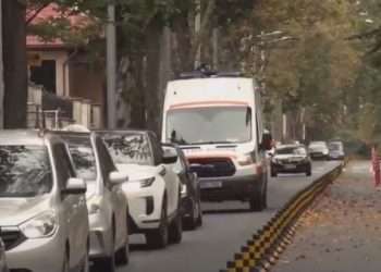 Decizia autorităților Capitalei de a adăuga pe strada 31 august o bandă pentru biciclişti, criticată de mulți locuitori ai municipiului: Ambuteiajele se formează mai des, iar ambulanțele nu pot trece | VIDEO