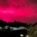 Ярко-розовое небо накрыло Великобританию: жители опасаются «конца света»