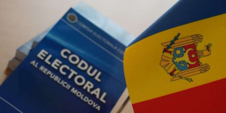 Marina Tauber: „Au lipsit sute de persoane de dreptul de a candida la alegeri”. Deputații independenți s-au adresat repetat Curții Constituționale cu solicitarea de a urgenta examinarea modificărilor la Codul electoral | VIDEO