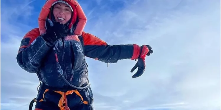 Voia să cucerească al 14-lea cel mai înalt vârf de munte: Noi detalii despre decesul Annei Guțu, alpinista care a trăit și învățat la Chișinău | VIDEO