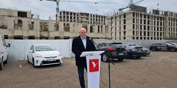 Tarif redus în transport public, implementarea tichetelor electronice și crearea unei întreprinderi municipale care va gestiona parcările. Vasile Bolea și-a prezentat unele din priorități pentru funcția de edil al Capitalei | VIDEO