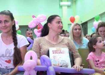 Partidul ”ȘANSĂ” și echipa lui Ilan Șor continuă să susțină proaspeții părinți: 70 de familii din Orhei au primit ajutor financiar în mărime de aproape 20 de mii de lei prin programul „Capital matern” | VIDEO