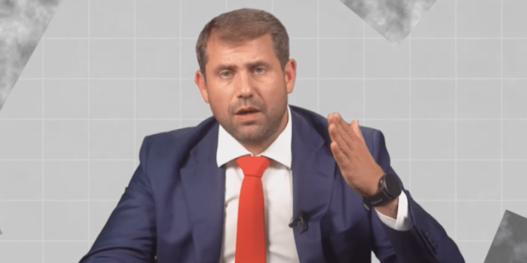 Илан Шор: Мы получили разрешение на вылет, когда наша команда подняла всех, кто мог повлиять на ситуацию. Всем пассажирам организовали трансфер и проживание в гостинице