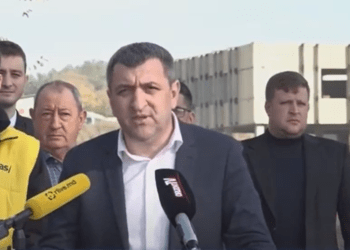 Candidatul partidului aflat la guvernare, pentru primăria Chișinău, spune că statul pierde anual milioane de lei, deoarece agenții economici își perfectează greu acte permisive. Ce soluții propune | VIDEO