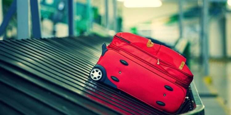 „Surpriza” din bagajul de cală: Ce au găsit vameșii în valiza unui moldovean, care s-a pornit în Anglia | FOTO