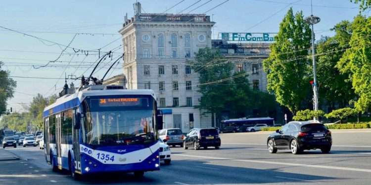 Centrul Chișinăului va fi închis și astăzi: Cum va circula transportul public
