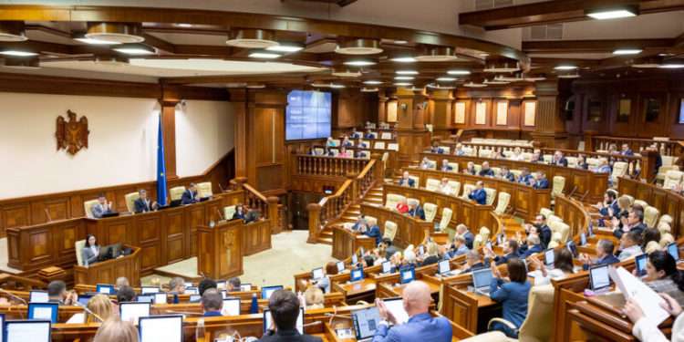 Vot final în Parlament: PAS a pus în sarcina autorităților din Găgăuzia să restituie TVA-ul companiilor din autonomie