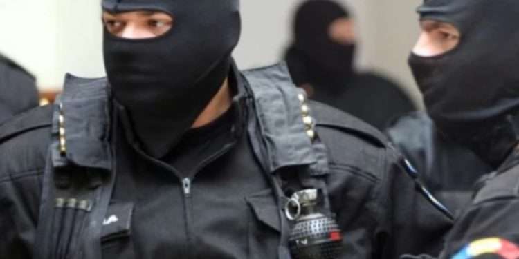 „Niciun partid de opoziție nu a fost vreodată supus unei asemenea presiuni”. Reacția partidelor „Renașterea” și „Șansa” la perchezițiile organizate la membrii formațiunilor | VIDEO