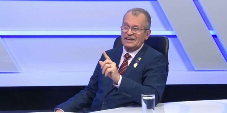 Un profesor universitar refuză sporul de 5.000 de lei acordat de Guvern: Demnitatea umană trebuie să fie respectată, dar nu cumpărată