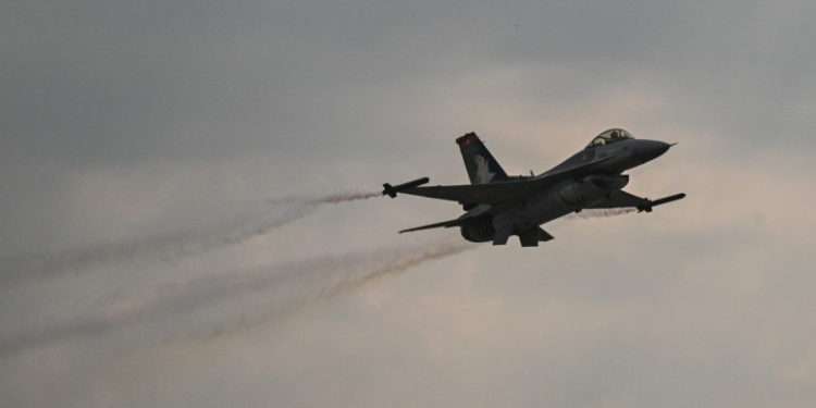 Turcia a lansat atacuri aeriene asupra PKK în nordul Irakului, după atentatul sinucigaș de la Ankara