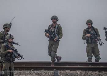 „Fără electricitate, fără alimente, fără combustibil”. Israelul anunță blocadă totală asupra Fâşiei Gaza. În același timp, o rachetă a căzut pe aeroportul din Tel Aviv | VIDEO