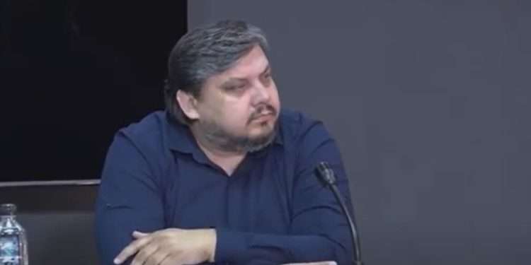 Candidatul Partidului NOI la funcția de primar al Capitalei, care în prezent este taximetrist: Problema ambuteiajelor poate fi soluţionată în 24 de ore. Ce propune acesta | VIDEO