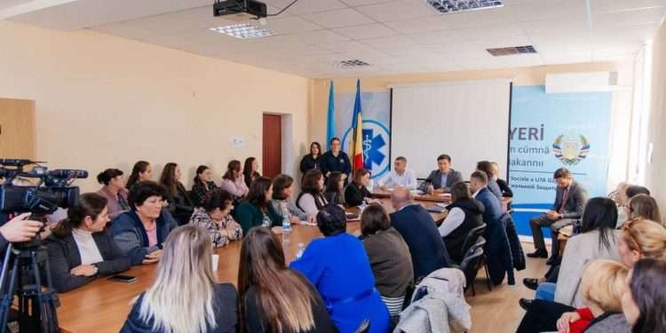 3.000 de pensionari din Găgăuzia au depus cereri pentru ajutoare sociale de la Ilan Șor