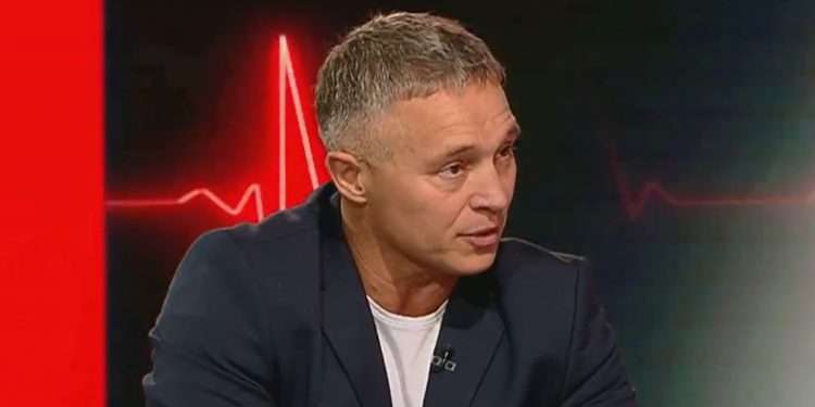 Teo Cârnaț, după valul de critici stârnit de slipii săi cu stema țării: Trolii Maiei Sandu și ai PAS au încercat mă distrugă pe internet, însă nu le-a reușit