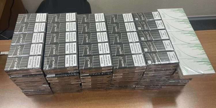 300 pachete de țigări depistate într-un bagaj neînsoțit, la vama Giurgiulești