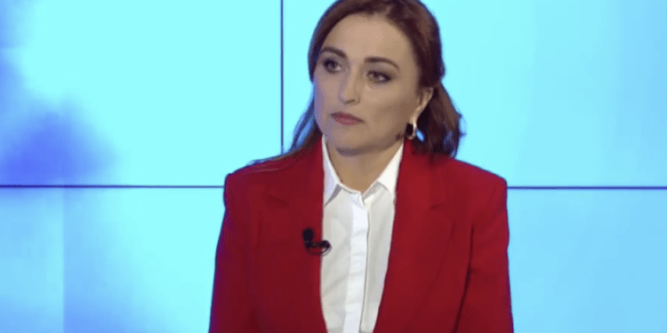 Cristina Vulpe: Aș dori să-i reamintesc domnului Recean și membrilor Guvernului că educația este temelia viitorului nostru
