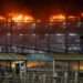 Toate zborurile de pe Aeroportul Luton din Londra au fost suspendate din cauza unui incendiu puternic