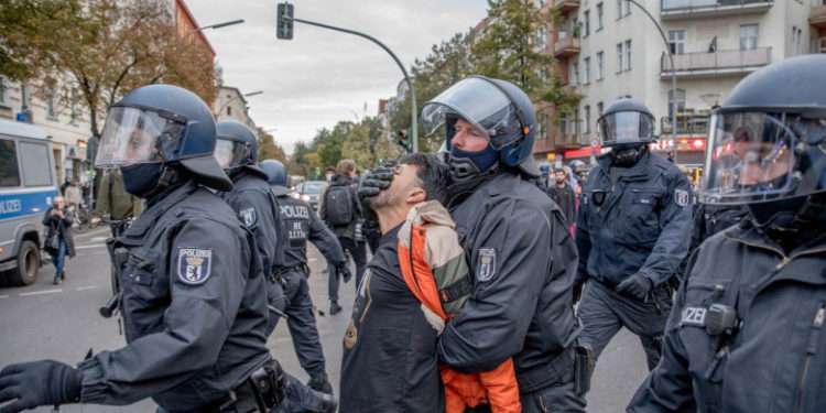 Mai multe țări din Europa au interzis manifestațiile pro Gaza. Palestinienii spun că se luptă să fie auziți