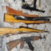 У жителя Рышканского района во время обыска нашли ружья и автомат Калашникова