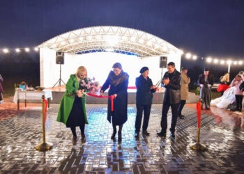 Команда Илана Шора реализовала еще один важный проект. В селе Пятра Оргеевского района сданы в эксплуатацию благоустроенный парк и летняя эстрада | VIDEO