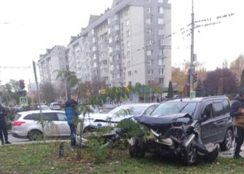 ДТП на Старой почте: за рулем одного автомобиля находился несовершеннолетний