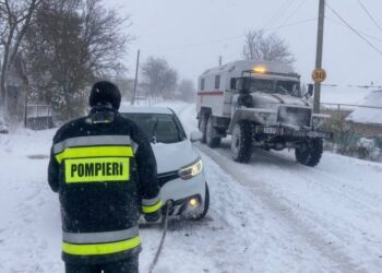 Передвижение по национальным трассам осуществляется в зимних условиях: 19 населенных пунктов по-прежнему остаются без света