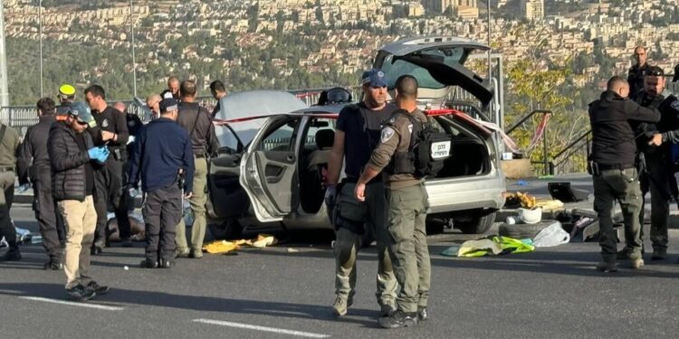 Теракт в Иерусалиме: убиты двое, еще семь израильтян ранены