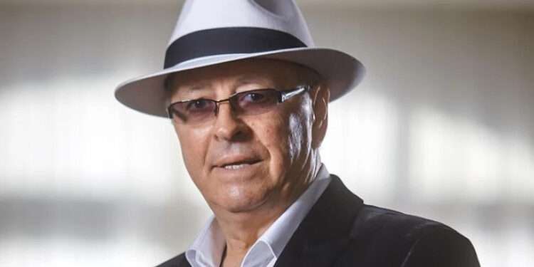 Молдавского певца Иона Суручану госпитализировали в РКБ