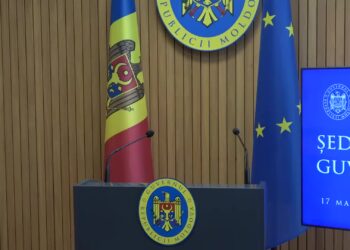 Jurnaliști, întorși din drum. Briefingul de presă ce urma a fi susținut de premierul Recean a fost anulat | VIDEO