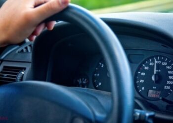 Încă un angajat al structurilor de forță, prins la volan în stare de ebrietate: Avea o concentrație de alcool în aerul expirat de 0,76 mg/l | VIDEO